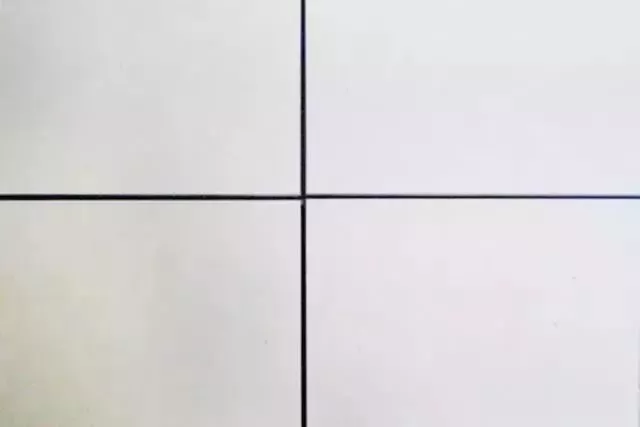 牆面磚驗收標準2米靠尺和塞