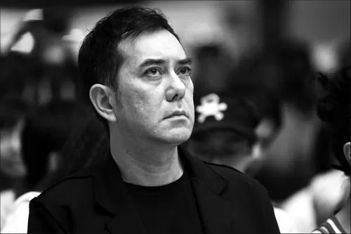 2006年,與霍思燕領銜主演電影《我要成名》獲第26屆香港電影金像獎最佳