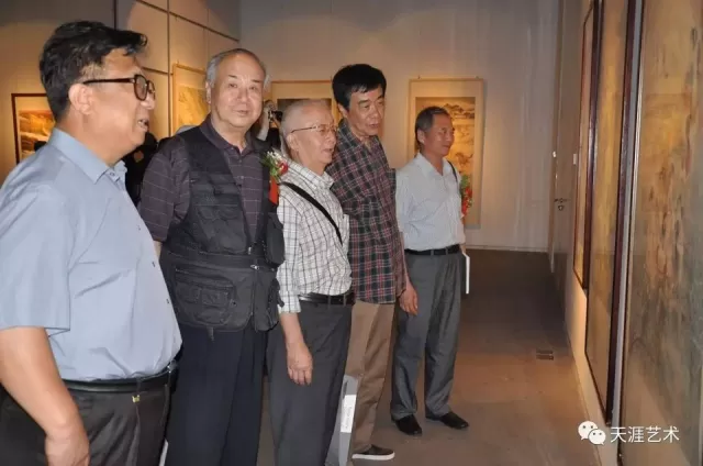 華、彭連熙、向中林、姚景卿、蕭惠珠、崔燕萍、馬俊卿、邢立宏、陳福春、劉文