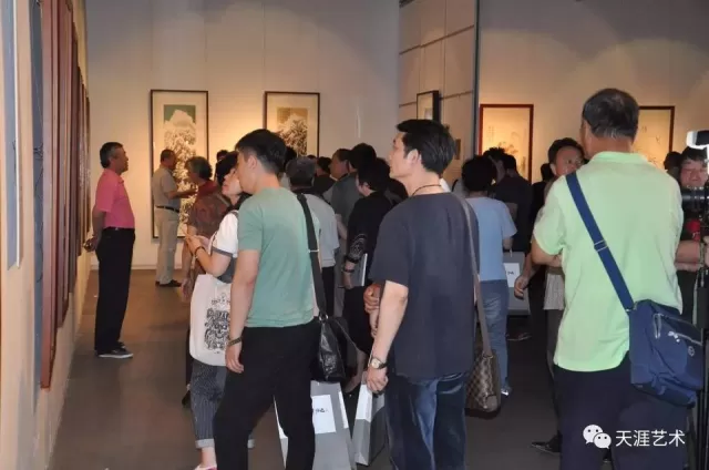 海東青文化傳播有限公司承辦,天津美術館學術支持的。《百年湖社——天津湖社
